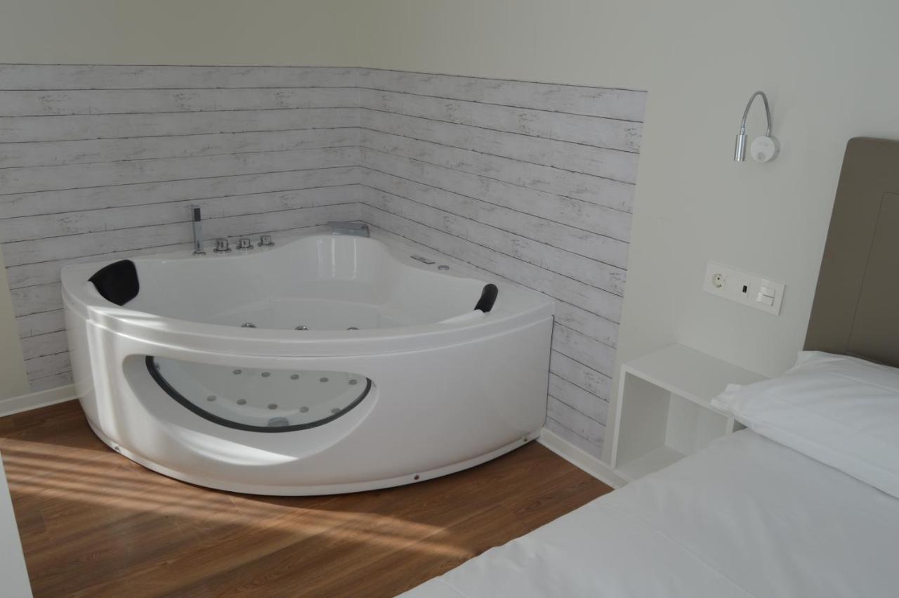 Apartamentos El Beyu Кангас-де-Онис Экстерьер фото